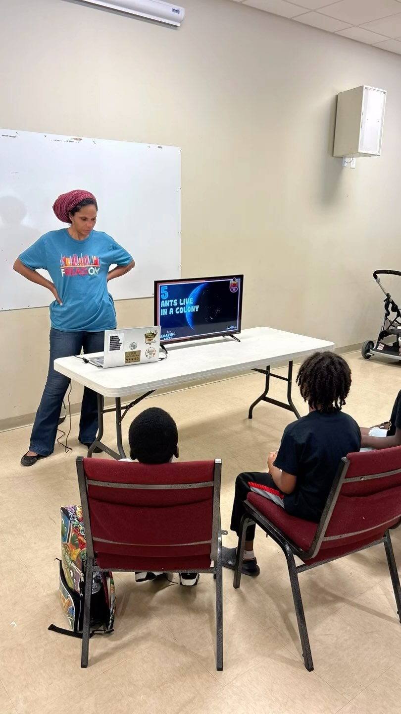No teacher? No problem! We had a last minute cancellation with one of our vendors and our Founder stepped in to save the day!
She literally created a whole 1 hr lesson plan in about 25 minutes. She STAYS READY ‼️🤣
But for real, this is what leaders do…this is what WE do for our community. We show up and do our best to support our scholars and families so that they can continue to have an enriching experience.
We don’t always get it right, but we will ALWAYS keep trying 💫
.
.
.
#homeschool #blackhomeschoolers #blackhomeschooling #homeschoollife #heritage #legacy #unschool #homeschooling #georgiahomeschoolers #community #blackhomeschool365 #heritagehomeschoolers