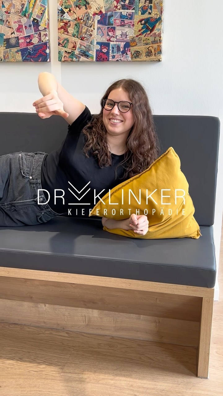 Jetzt unter www.dr-klinker.de deinen Termin zur Erstberatung buchen! 🐒🤙 #reels #funny #kfo #docklinker