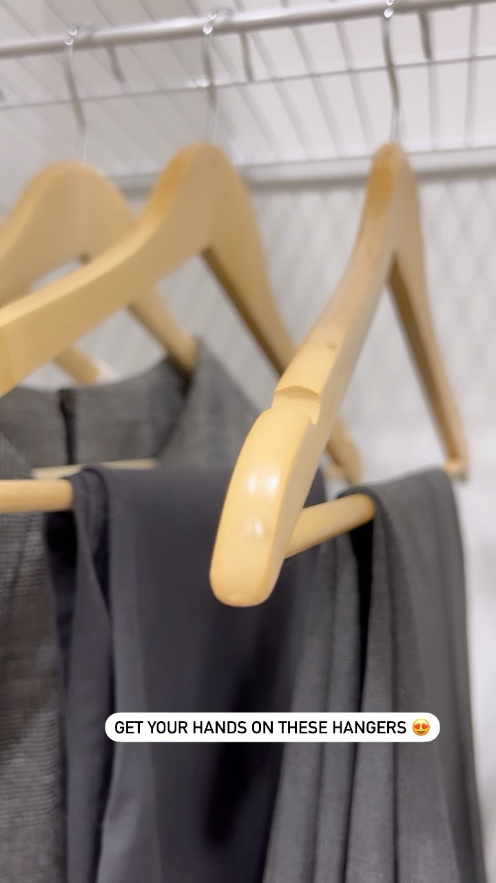 Our Wood Contoured suit hangers will have your closet looking it’s best 💯 And they are crafted from natural wood 🤌🏻 #neatfreak #closetorganization #closetstaples #closetdeclutter #closetcleaning #closetgoals