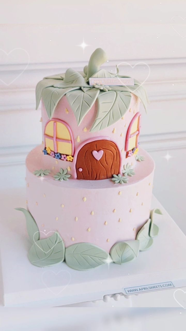 🍰🍓 Let's embark on a sweet journey to my little Strawberry Cabin! 🍓🍰, with premium Lakeview bedrooms and a strawberry patio🍓
www.aprilsweets.com
9471 Yonge St, Richmond Hill ON
900 Dufferin St, Toronto ON
#strawberrycake #birthday #customcake #toronto #richmondhill #aprilsweets #aprilsweetscake #theartofsweets #cakery #cakeshop #cakeartist #strawberrydream