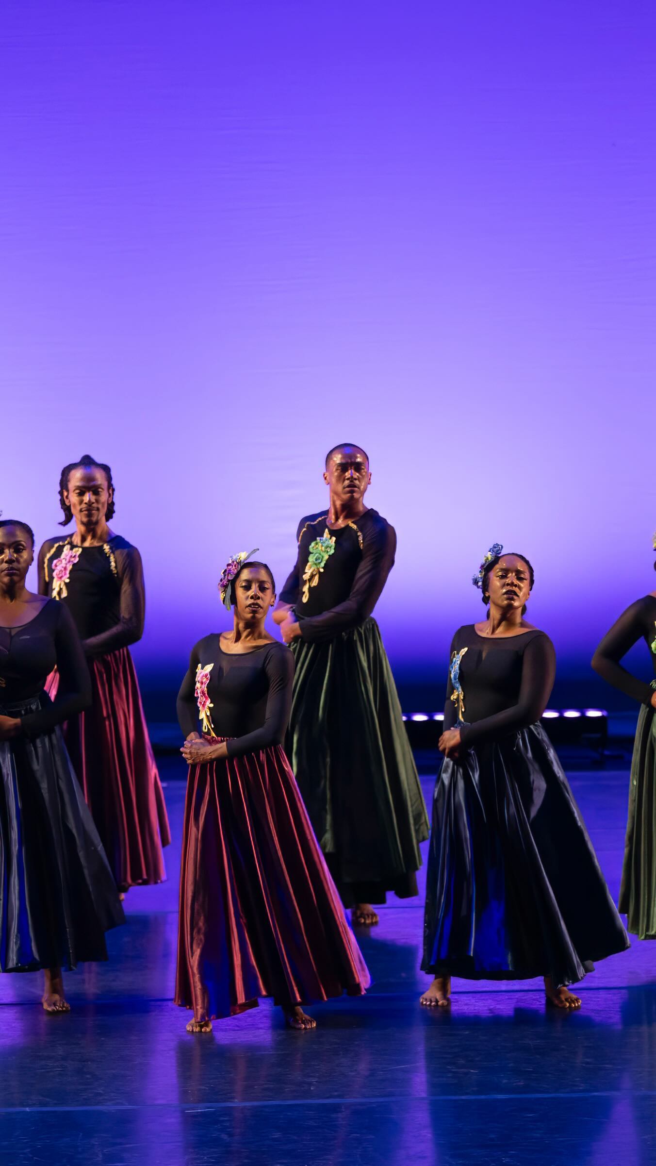 Can you guess how many hours we meet for rehearsal every week?
•
•
#blackdance #blackdancematters #indyarts #rehearsaltime