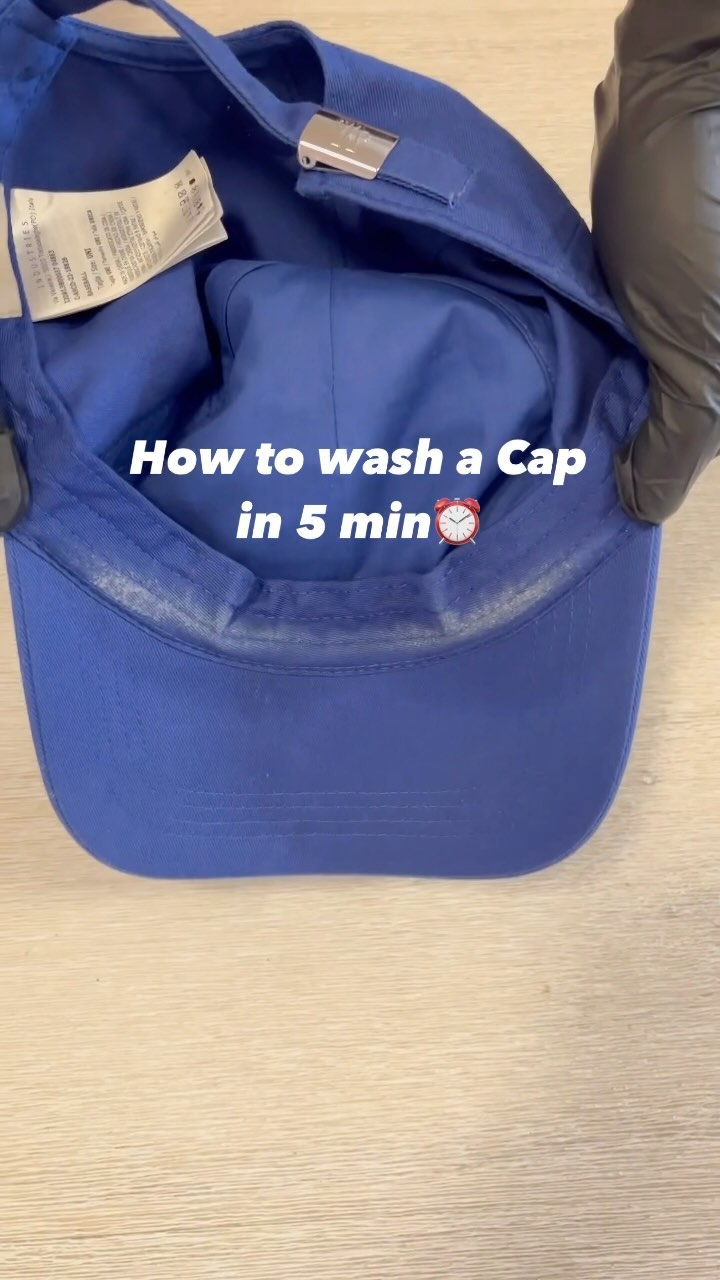 Only 5 mins remove your cosmetics stains or sport stains 🙌🙌# Cleaning cap