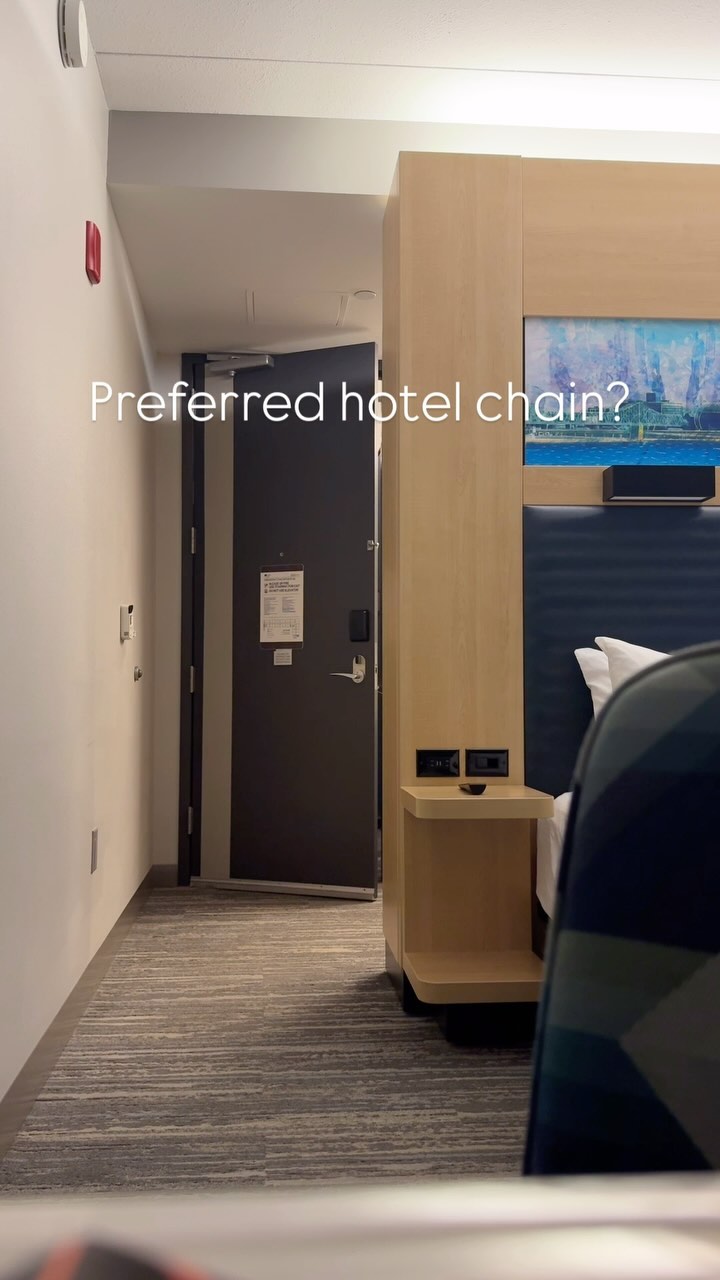 Do you have a go to hotel? When traveling for work I love @alofthotels. The interior design is unique. I love how well lit all the rooms are (even the shower with the natural lighting). They are pet friendly and many locations have no pet fee. It’s the perfect balance of just enough without being too much (or too expensive).
@aloftasheville is a personal favorite as they often have a foster dog in the hotel lobby that receives lots of love, attention, and ends up adopted quickly.
#notanad #marriott #marriottbonvoy #travelblogger #traveladvisor