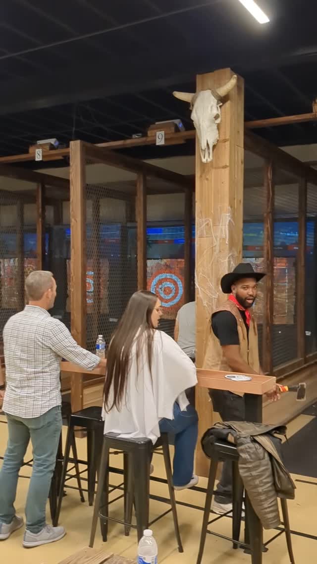 Our ghastly staff enjoyed another fun night axe throwing to celebrate the holiday👻 We hope you have as much fun as we did this witchy season. Have a safe and spooky Halloween! 🎃
#halloween #costumecontest #boo #spap #axethrowing