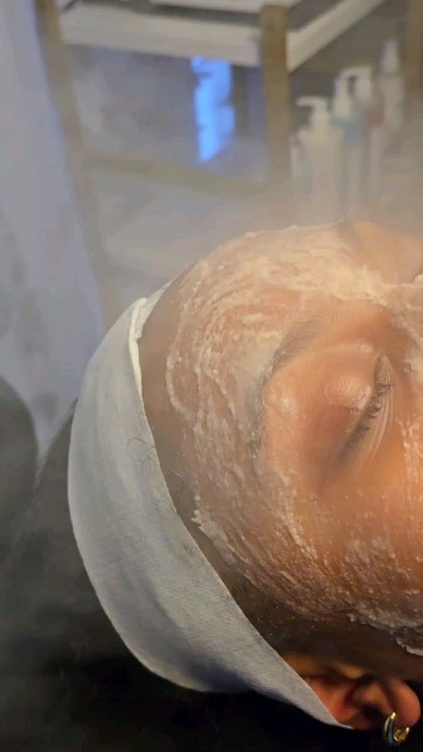 Facials are always in season
#skincare #enzyme #facial
