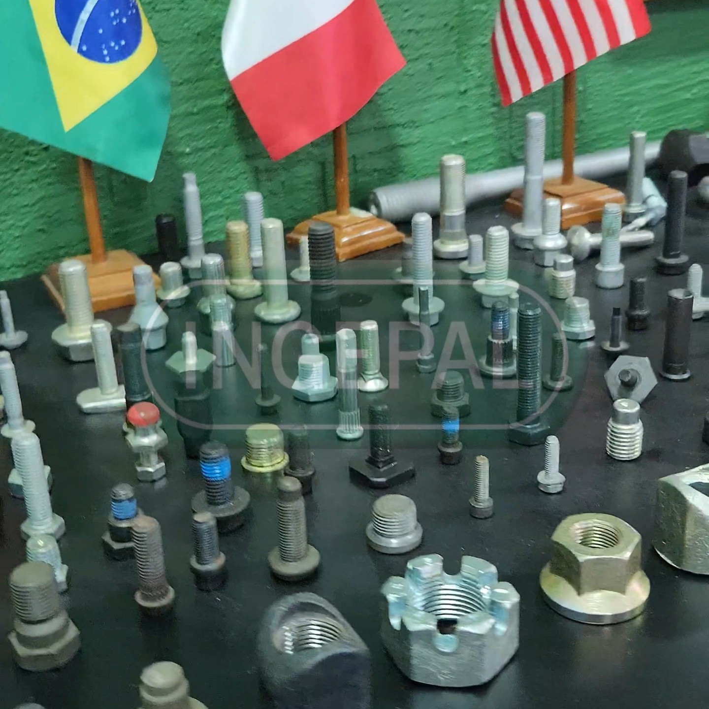 Cada fixador conta uma história única de qualidade e engenharia aqui na INGEPAL.
#FabricaçãoDeExcelência #INGEPAL #Engenharia #Fixadores #Porcas #Prisioneiros #Parafusos