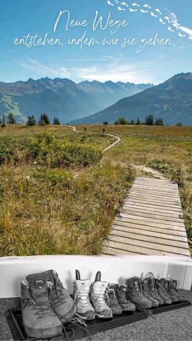 Wandersommer 2023
Da bekanntlich Bilder mehr wir tausend Worte sprechen, hier ein paar Impressionen der vielen tollen Touren und Alpenüberquerungen🙃🌄📸
DANKE für die wundervollen Augenblicke, die tollen und ergreifenden Geschichten und die neu gewonnenen Lachfalten🤣
Ein 🧡-liches DANKE an all meine TeilnehmerInnen für euer Vertrauen, nur mit euch werden es zu Erinnerungen für die Ewigkeit🥰🤗🍀
#guidelive #guiding #lovemyjob #weguideyou #mountainsilence #berge #hikingadventures #adventure #gooutside #nature #dankbar #berge #naturephotography #naturlove #mountains #bergwelten #bergtour #wandern #gipfelglück #view #glück #explore #neverstopexploring #makememories #puremountain #gloverevolution