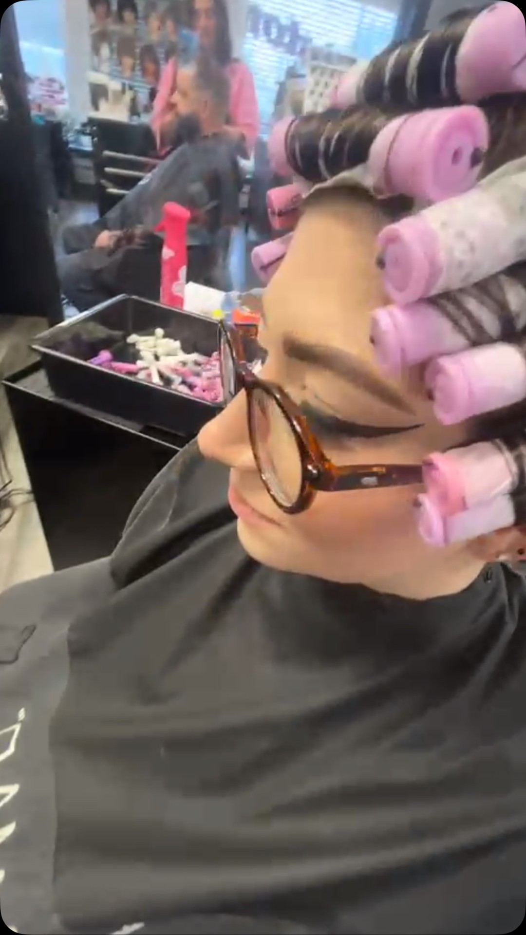 @colorandquartz was a good sport today so @cosmowithkenzie could get her perm wrap for her portfolio. Hannah is such a good pal! #pals #avedasalonlove #avedasalon #top200salon #sniped