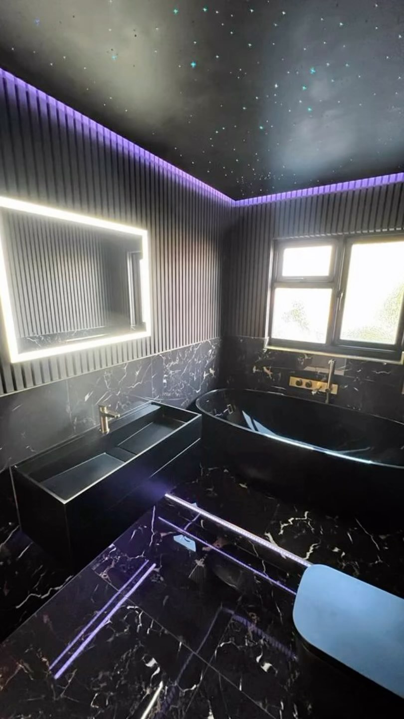 Just unveiled: our latest masterpiece 🌟 Dive into the essence of modernity with this funky, fresh bathroom that redefines elegance.
Every inch, crafted with precision, showcases a blend of sleek lines and vibrant energy, making every moment in here an experience. It’s not just a space; it’s a statement.
Welcome to the future of bathroom design.
#BathroomGoals #ModernSanctuary #FunkyFreshDesign
—
Feel free to tweak the text to match your style or the specific features of the bathroom