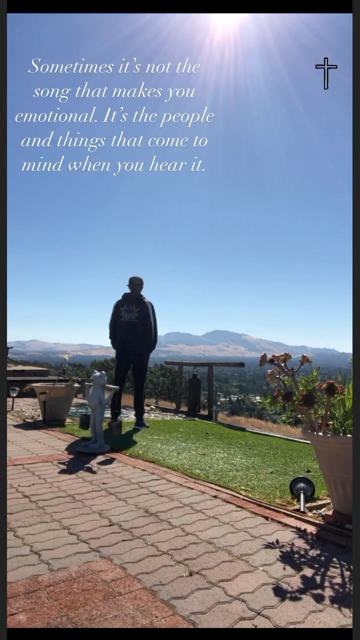 No amount of money has ever bought a second of time. Enjoy the time we have together on this rock. Enjoy what’s in front of your when your eyes are open. Smile at your neighbors, open doors for strangers. I have no hate in me. I either love you, wish you well, or… your irrelevant.
This weekend was a hard one, but god had his hand on my shoulder the whole time not holding me back. Only slighting pushing forward.
I think a lot of the fellow humans I’ve lost over the past decade, hoping they are smiling down at all of us knowing. They will never be forgotten.
#onelove #meditation #innerself #mentalhealth #love #passion #dance #missingmyelders