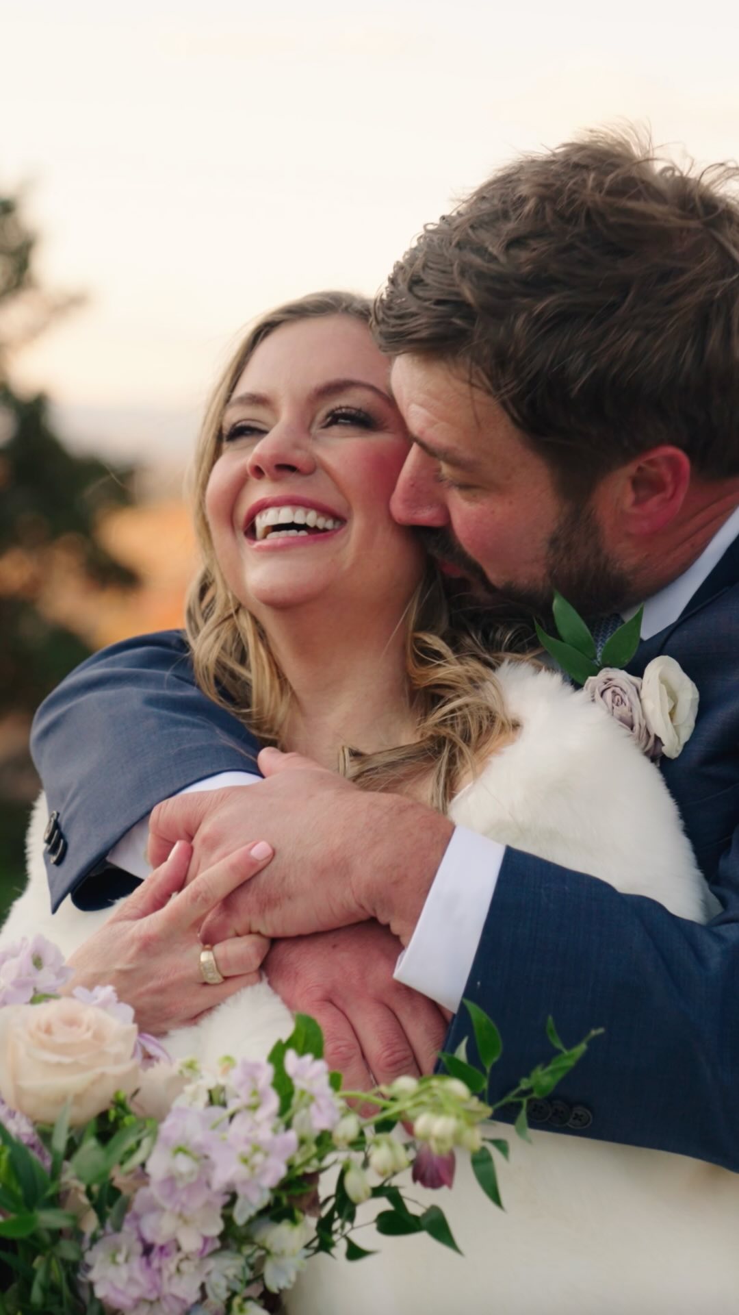 a peek into Beth & Justin’s big day! her dad said it best, the mountain view was breathtaking and it was a beautiful celebration of love, family, and God’s goodness 🍁🍂🤎
video: @marycatherinefilms
photo: @erindealphotography
planning: @jacksonandjuneevents
venue: @bluemtnvineyards
florist: @araizaflorals
hmua: @bombshellcreationsga
dj: @soundinsightpro
catering: @delightfull.lcc