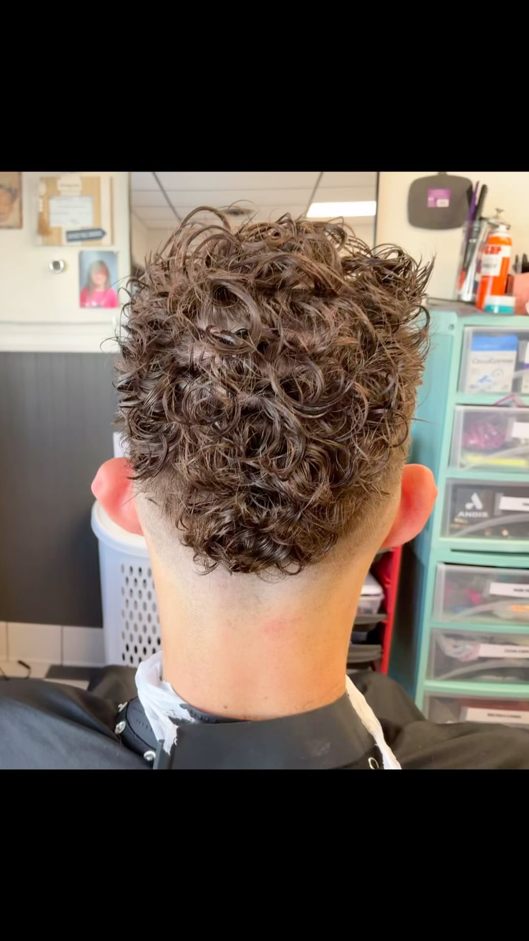 Permed Hair VS. Non Permed #barbershop #dropfade #menscut
