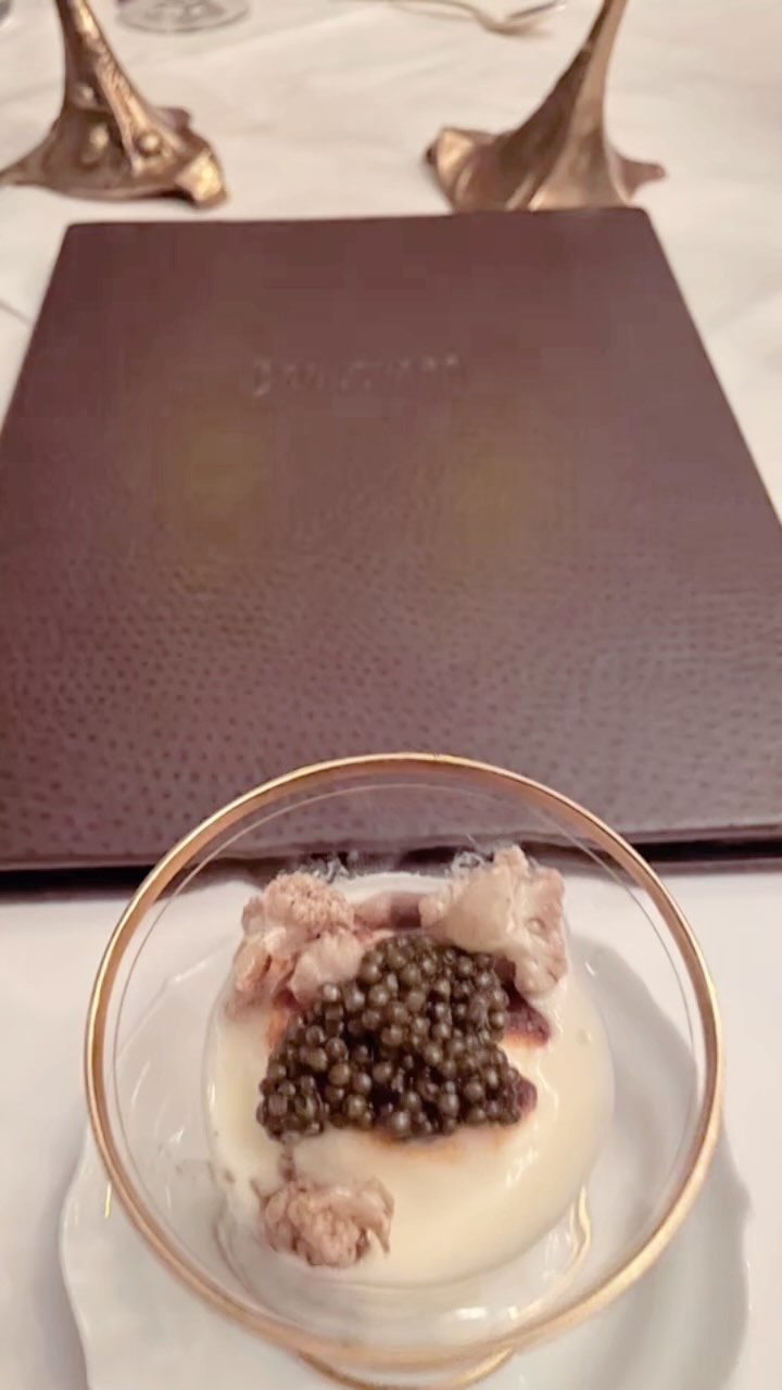 We had a great time catching up with old friends and dining with the incredible @blvdsf Their 3 course menu is a must have 🥂 .
.
.
.
#sfrestaurants #privateevents #foodporn #foodandwine #sfeats #cocktailssf #sanfranciscofood #bayareaeats