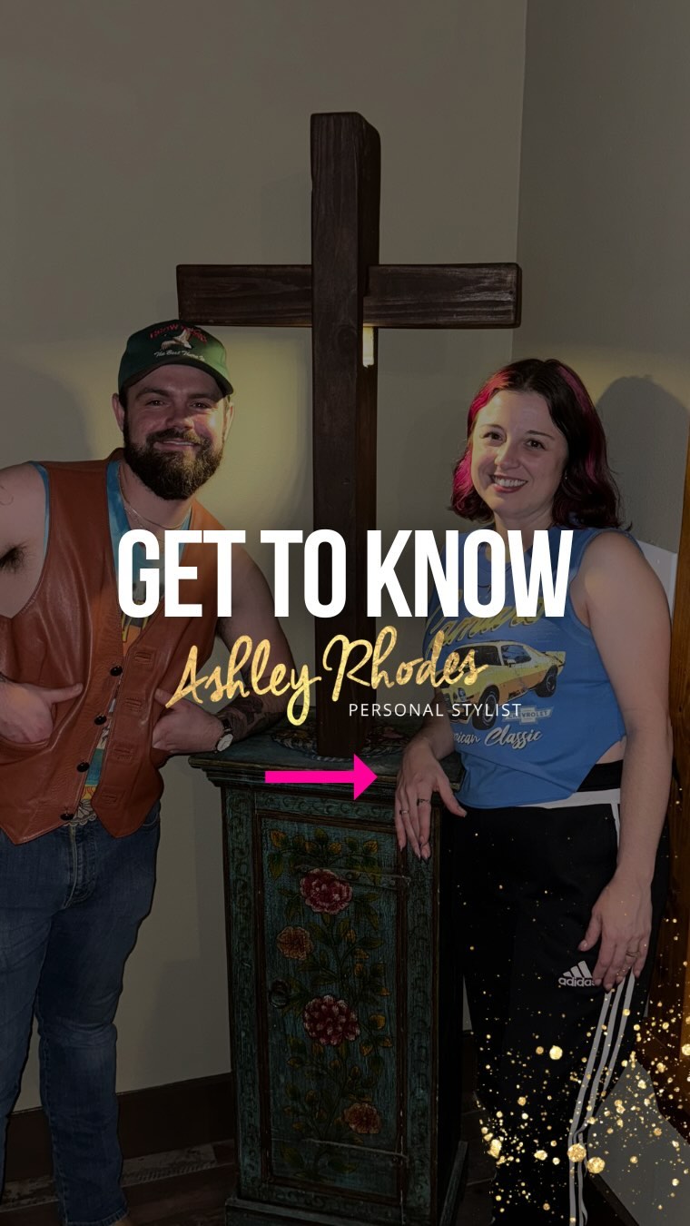 🎉ClashBASH 2024 Pt 2! Hanging out with my family on their ranch in Georgetown, Texas!
❤️My sweet sister, @kkendallraekkahn made us a cake, @teffany_kahn made my favorite foods ALL weekend, @taylornotbean made us a wooden cross that lights up for our home, and I got to watch @robtherealtorrocks perform in his band, @therenegadesrock at the Georgetown Poppy Festival! Then add in thrifting, animals, and beautiful views, @clayton.rhodes.10 and I had the most perfect week ever!
All the praise and glory goes to JESUS!!🎉🎉🙏🏻