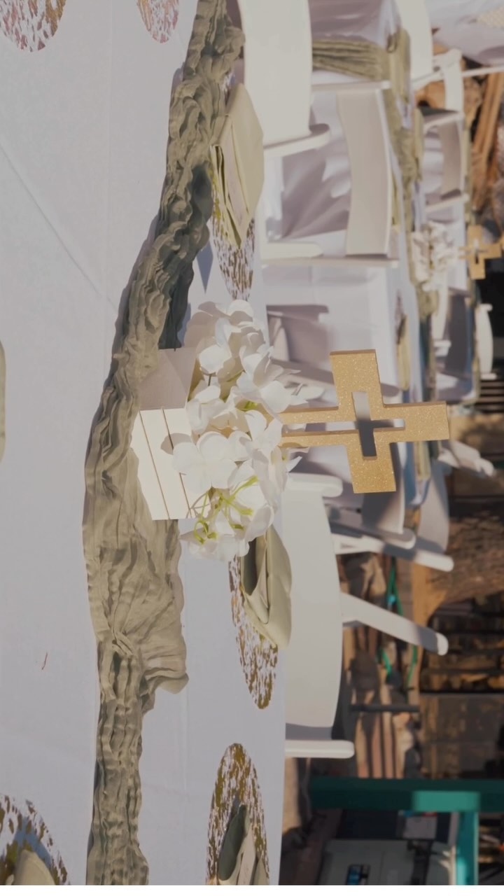 An unforgettable celebration brought to life by C’est La Vie Events!
From the vibrant fruit cart @elcarritorico that added a splash of freshness, to the talents behind the lens capturing every radiant moment – @edwinsphotography , @nomadicfilmz_ , and the iconic @chalo_villegas_ who infused tradition and elegance.
Each detail, every smile, crafted with love and expertise. Here’s to celebrating life in style! 🎉 #CestLaVieEvents #EventMagic #UnforgettableMoments