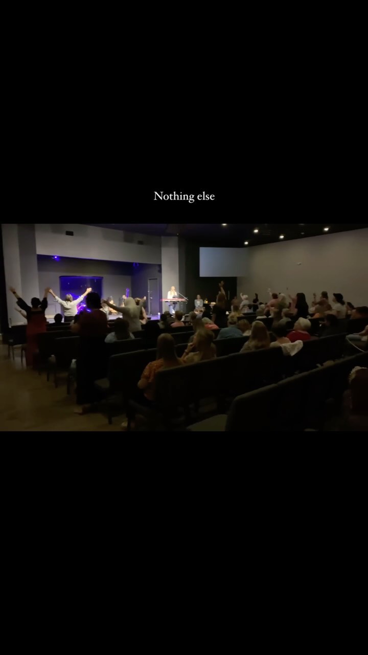 Sōma Women’s Encounter was so special. The night was all about worshipping God as our Jehovah Jireh, our Provider. Our Daily Bread. He is the God who sees and “sees to it.” He is the God of Amen!! (Such a powerful word, Ps @tony_melissa_herring!)
This is a glimpse of one of the sweetest moments of worship during the ministry time — the ladies could worship, get prayer, go to the altar… really just respond to Him! We really just want Jesus! To seek His face. To love Him. To thank Him for inviting us to His table and providing for us…
It was such a joy and honor to worship with @somachurchtyler. My heart is so full ~ thank you for having me! 🤍🍞🫶🏻
•••
And big thank you to the amazing worship team, too!
Ps Tony, Rowen, Ben, Lily, Sylvia, Candace, & Lisa - it was so much fun to worship with you all! 🙏🏻