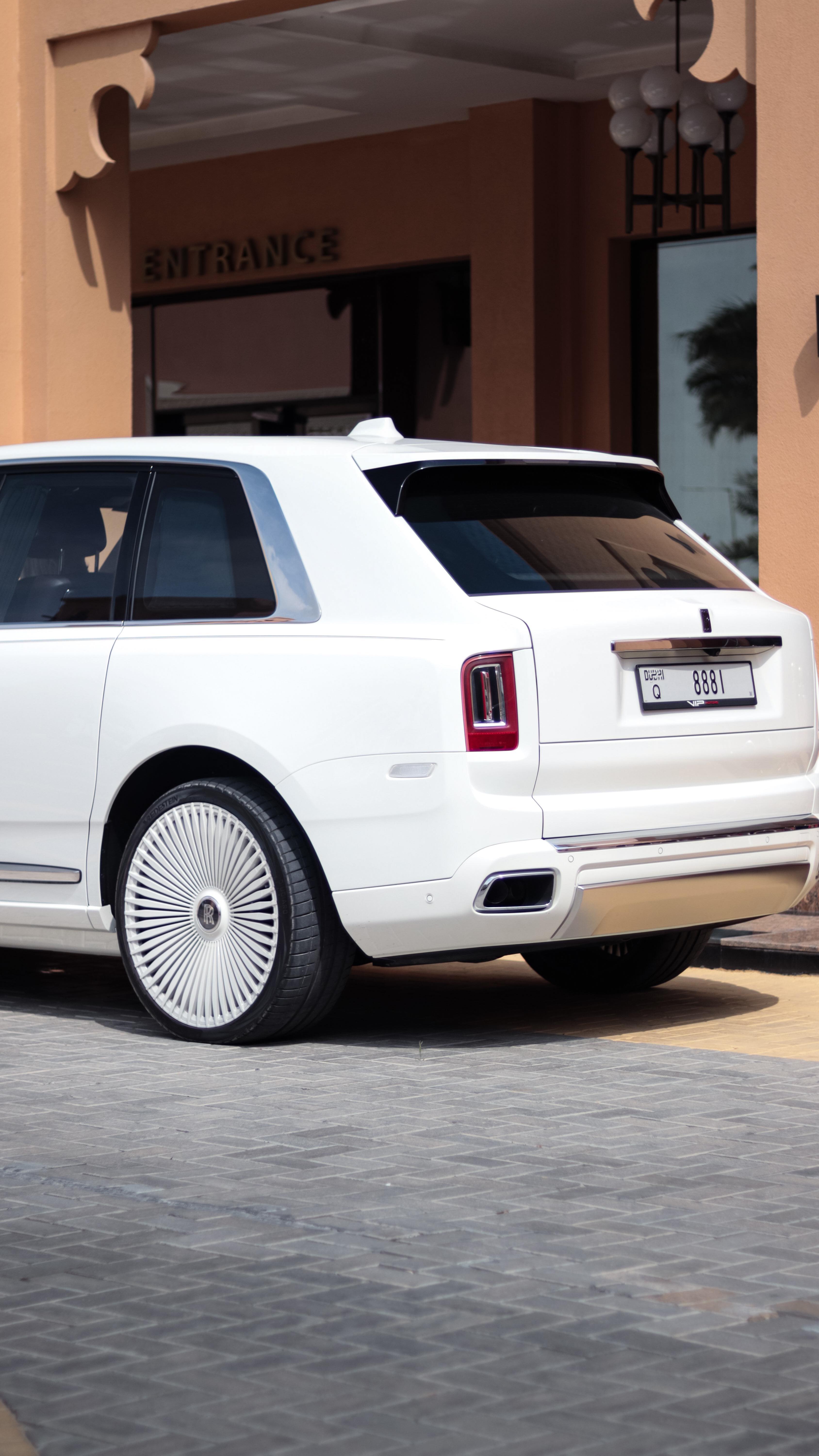 Rolls-Royce Cullinan 💸
📱 For car rental purposes, send us a message in our DM, or contact us via WhatsApp: +971544491625
📱 Для аренды авто, пишите нам в Директ, или же в WhatsApp: +971544491625