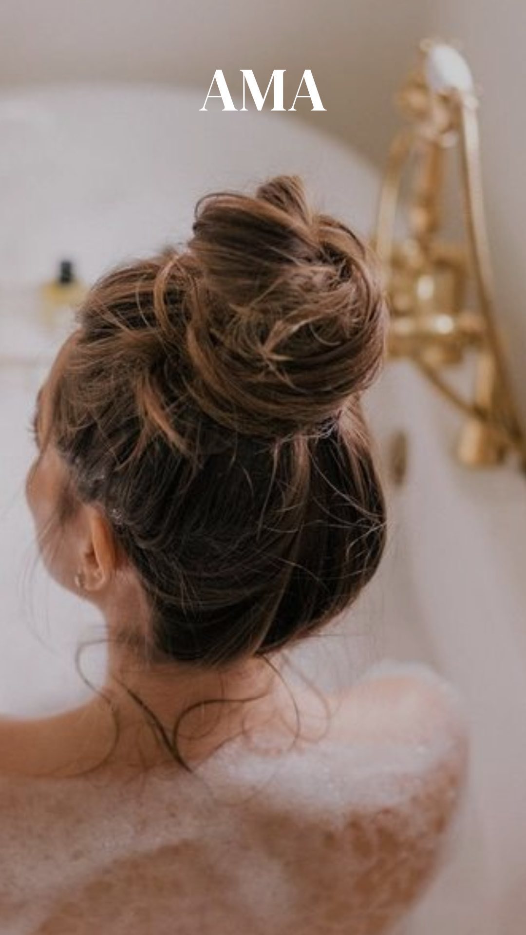 Prendre son temps dans les tĂąches du quotidien est bien plus quâun luxe : câest une nĂ©cessitĂ© đ
⊠lorsque nous nous prĂ©cipitons, notre corps active son mode « stress », libĂ©rant des hormones comme le cortisol qui, Ă long terme, fatiguent notre organisme et notre esprit đ€Ż
⊠ralentir aide Ă rĂ©duire la surcharge sensorielle. Cela donne Ă notre systĂšme nerveux lâespace pour se rĂ©guler. Ralentir, câest offrir Ă son systĂšme nerveux le repos dont il a besoin pour fonctionner de maniĂšre optimale đ
⊠ralentir, câest aussi sâautoriser Ă vivre pleinement : prĂ©parer un repas tranquillement, savourer une boisson chaude ou marcher sans se presser sont autant de moments oĂč lâesprit peut se recentrer et le corps se dĂ©tendre. Cela favorise la libĂ©ration dâhormones comme la sĂ©rotonine, essentielle au bien-ĂȘtre đą
Prendre son temps nâest pas une perte de productivitĂ© : câest une façon dâhonorer notre rythme naturel, dâĂ©viter lâĂ©puisement, et de prĂ©server un Ă©quilibre prĂ©cieux entre corps et esprit. Câest un vĂ©ritable acte de bienveillance envers soi-mĂȘme đ
#systemenerveux #regulation #amatherapeute #montpellier #bienetre #selfcare #equilibre #care #slowdown #slowlife #anxiété #stress #cortisol #maux #nerfvague #quotidien