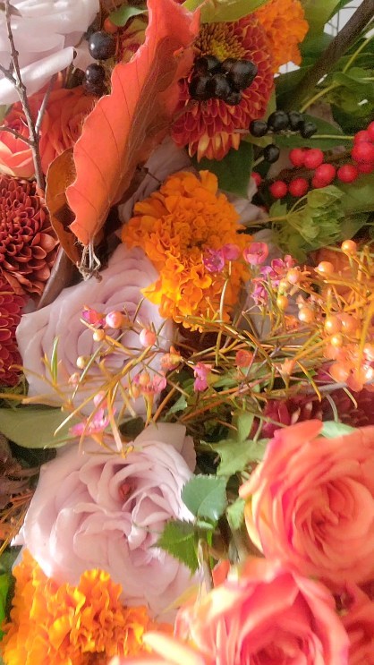 This autumn bouquet for Tess was a dream!
#fallwedding #bridalbouquet #luxurywedding #destinationwedding #ftworthwedding #floridaweddingplanner #texasweddingplanner
#weddingflowers