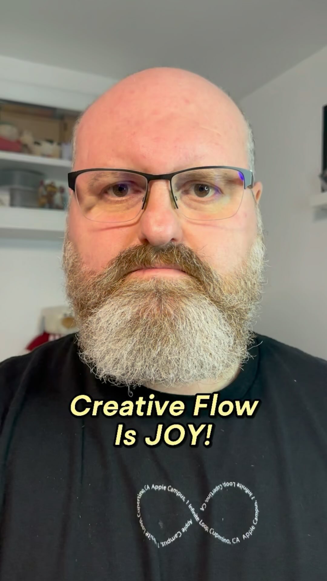 Being in the Creative Flow is joyful! Like any practice or any activity that connects us with our heart, when time passes and we don’t even notice, when you are intrinsically happy from within, without having to rely on external possessions, circumstances, having, being. It’s an intrinsic love for ourselves that we discover through the process of creating what we want/love. Therefore, Joy is an expression of self love. #joy #creative #manifestation