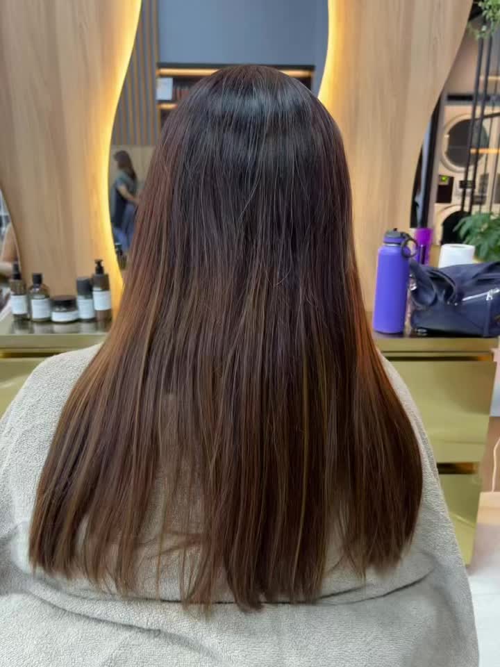 Lighten up-summer is the perfect time to go bold or go blonde!
⏰ Opening Hours:
🗓 Monday to Sunday
🕘 9:00 AM to 9:00 PM (Weekdays)
🕘 9:00 AM to 10:00 PM (Weekends)
📍 Location:
The Spin and Style Hub at The Pebble, Acqua Private Residences, Mandaluyong City
Make sure to book your appointment! ❤️
#TheSpinAndStyleHub #saloninmandaluyong #beautyandrelaxation #mandaluyong #haircolor #highlights