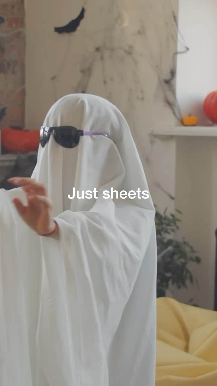 Happy Halloween 🎃
Available in Europe for #hotels, holiday rental accommodation, #coliving, #studenthousing and #seniorliving.
Prices and more information: hello@vanvino.store
#textile #bedlinen #bathlinen #accommodations #shorttermrental #conciergeries #gobernantas #airbnb #smartliving #textileforliving
