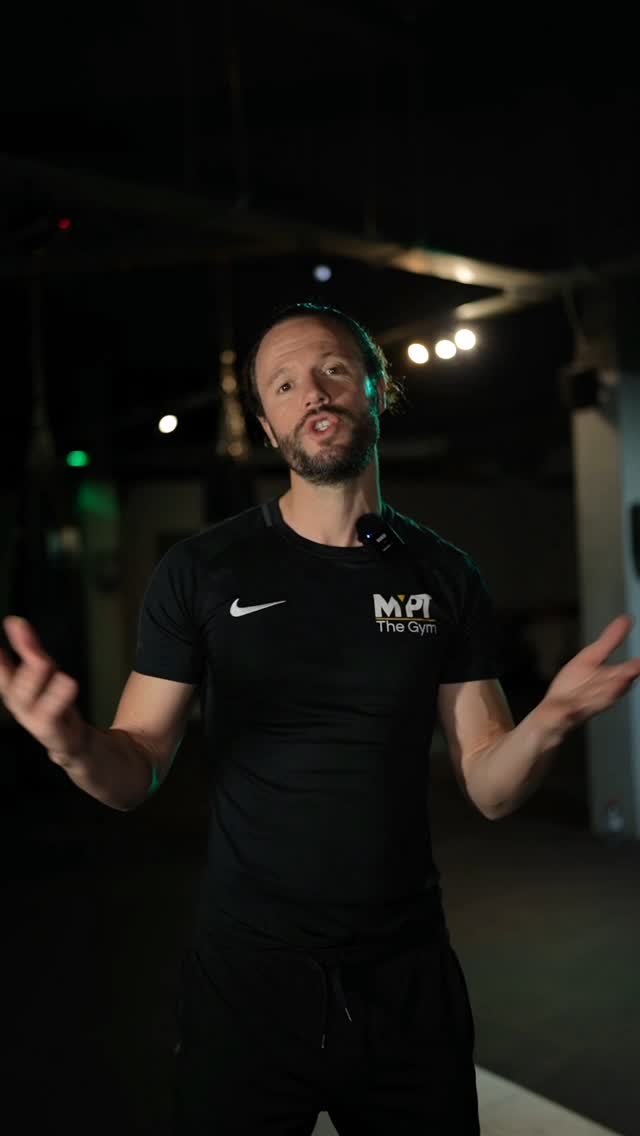 Lower back pain? 😣
Tight hips and other surrounding structures can lead to lower back pain. But fear not, there's a simple solution: hip circles. 🔄
This exercise helps improve hip mobility and reduce tension in your lower back. Trust me, it's a game-changer! Small oscillations throughout the vertebra and surrounding will help to mobility Remember and free up any tightness.
You going need your back, so try this today! 💪
#hipcircles #lowerbackpain #backhealth #mobility #workout #fitness #personaltrainer #healthtips