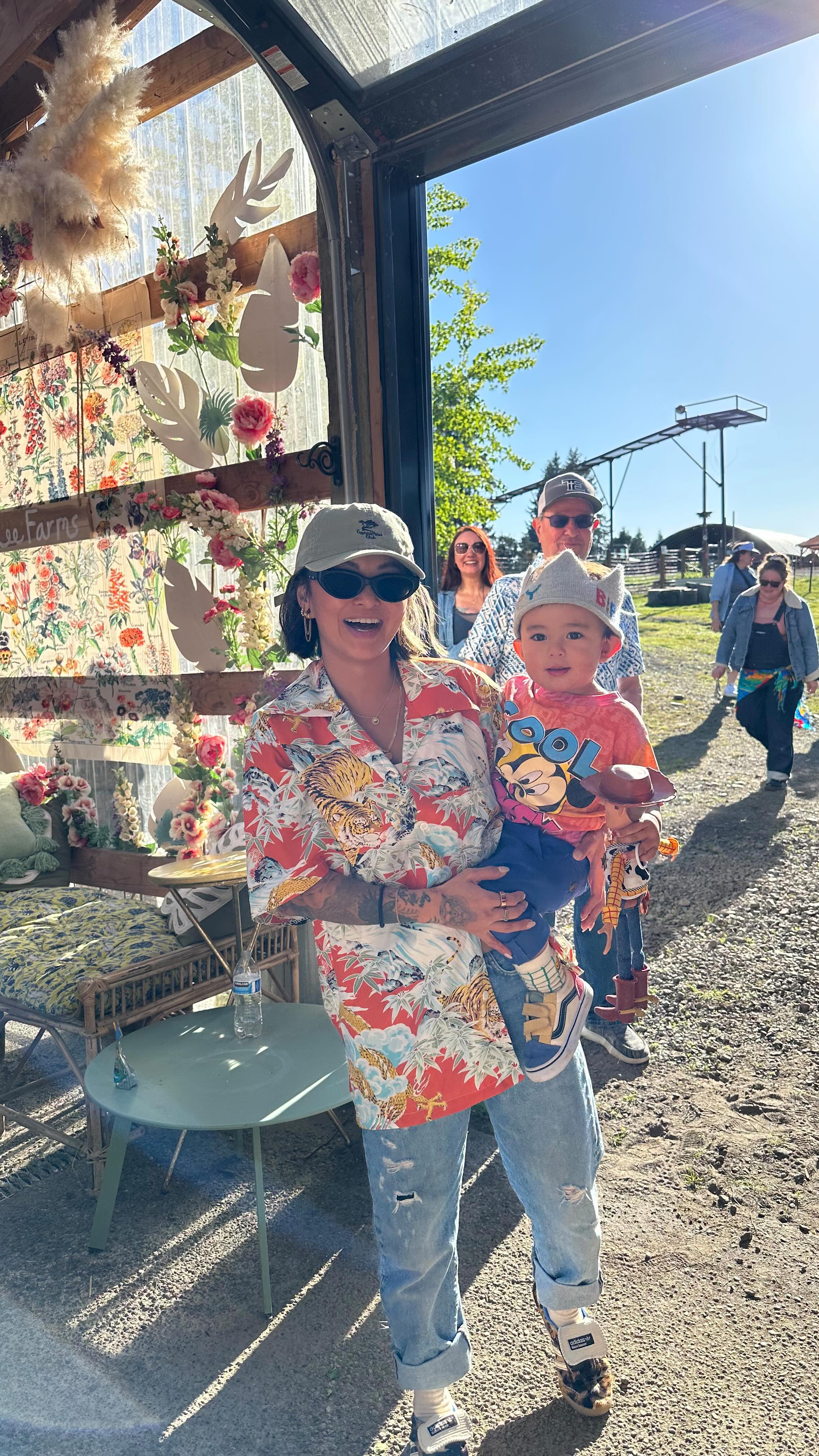 Rambled to Oregon for Theo boy’s 2nd solar lap celebration with family and friends.🤠🫶🏽 Feeling very grateful to all those who took the time to see us and celebrate on a school night.
Spending a week on the farm where I grew up with my son was a nostalgic and rejuvenating experience. ❤️🔥
I live for a good ramble with @myst_or_sea!