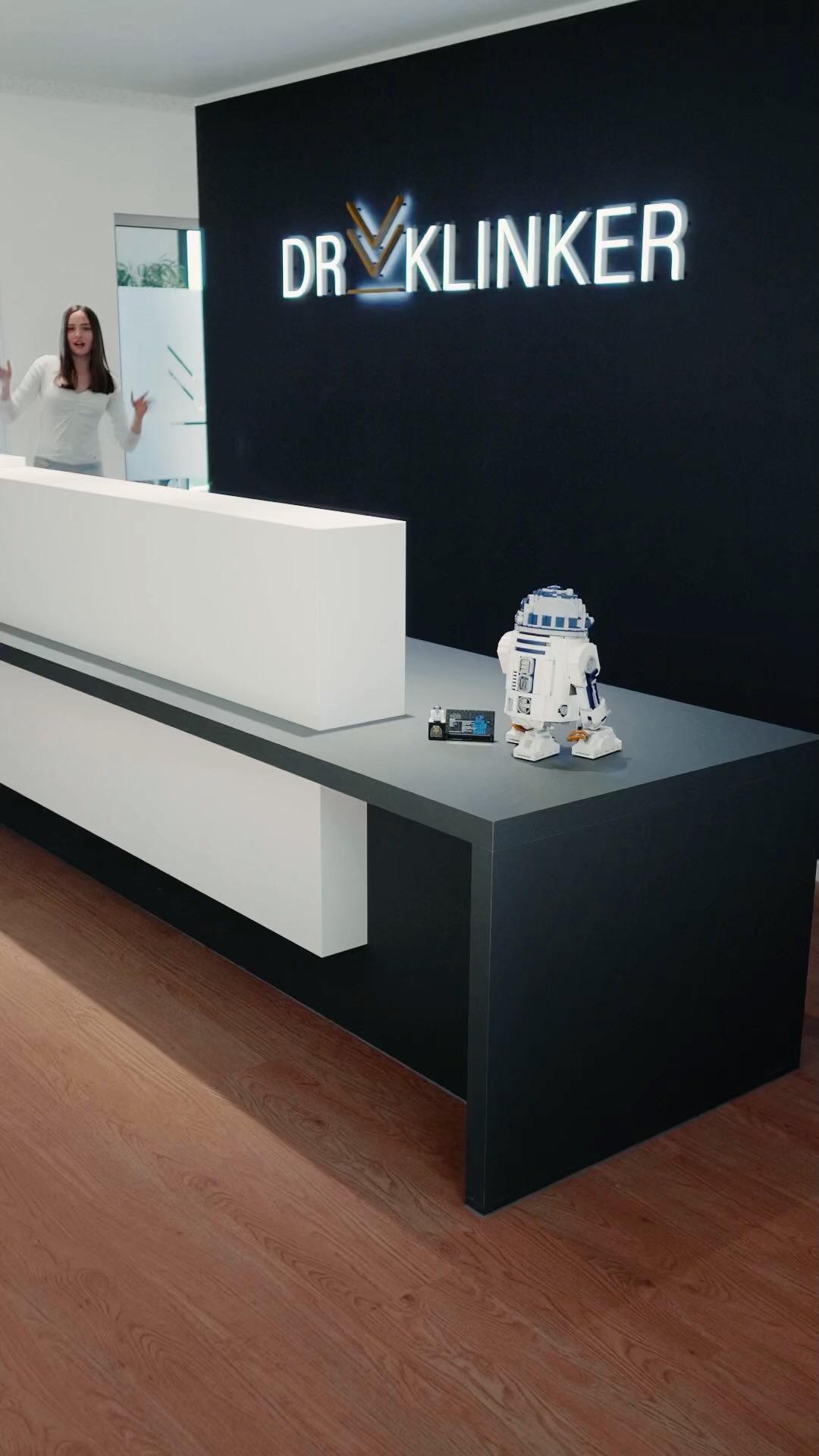 Der Behandlungsablauf beim Kieferorthopäden…kurz erklärt 😎🤙🏼
#hildesheim #kieferorthopädie #kfo #fyp #zahnspange #zähne #hannover #dentist #dentistry #invisalign