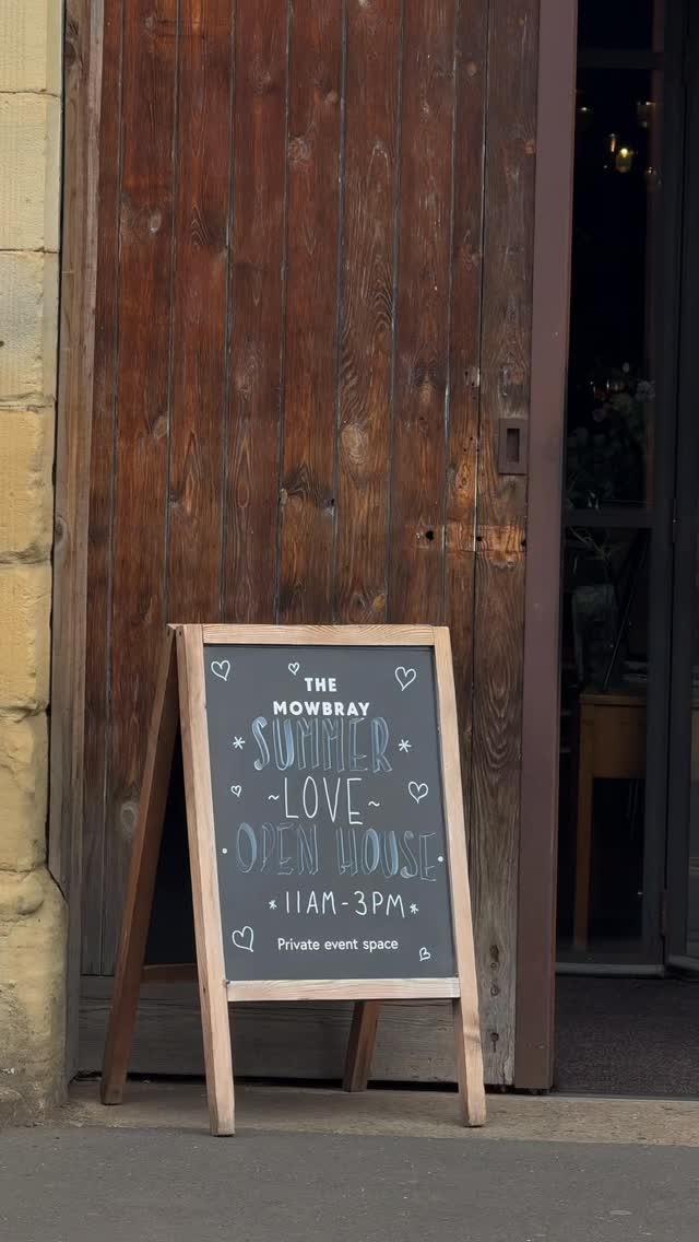 How lovely today was at the summer open day for @themowbray @events_at_victoria and @thechimney_house
Thank you for everyone who stopped by to have a chat and enter my little competition! (see my story for more info - there’s still time to enter!)
I was surrounded by my wonderful industry friends, @katebeaumont @bettysflowerclub @littleposyphotography @reskinclinic_ @lizzybrownemakeup @jessicawoodhouseillustration @designby.abbie
Over at The Victoria, the bar was buzzing with chatter and showcased the wonderful @greystoneflowers @fionamcalear @georgiahornphotography @lulafemra @helsbells_celebrant @thewhiteyard @tweedandgroom @vintagevolksweddings
#themowbray #sheffieldweddings #kelhamisland #kelhamislandwedding #yorkshirewedding #sheffieldweddingvenue #bridetobride #weddinginspiration #weddingcontent #weddingcontentcreator