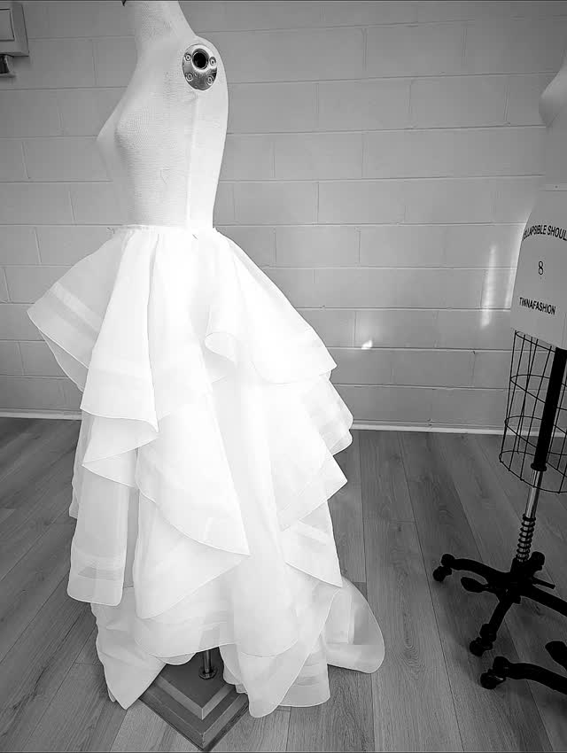 Non-traditional bridal in progress… and we’re obsessed. 💭✨
This upcycled layered organza skirt is serving drama and movement — now we’re dreaming up the perfect bodice to match.
Lace or plain? Structured or soft? We have our ideas 😉
With a high-low hem, this beauty is made for elopements, reception looks, or brides who dare to do things differently.
💃 Would you wear it?
#UpcycledBridal #ReceptionDress #ElopementLook #NonTraditionalBride #HighLowHem #SustainableBridal #CustomGownInProgress #LoveMeTwice #JenniferBowdenDesigns #ModernBrideStyle #DramaticSkirt #LayeredOrganza #SlowFashionBride