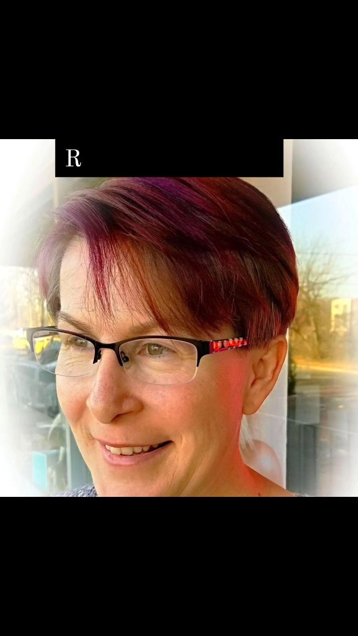 Good Morning
We are closed for the holiday weekend.
We will in the salon on Tuesday the 5th.
The salon will be Closed September 6th-14th
Make an appointment @
Retrohairstudio.com/booking.html