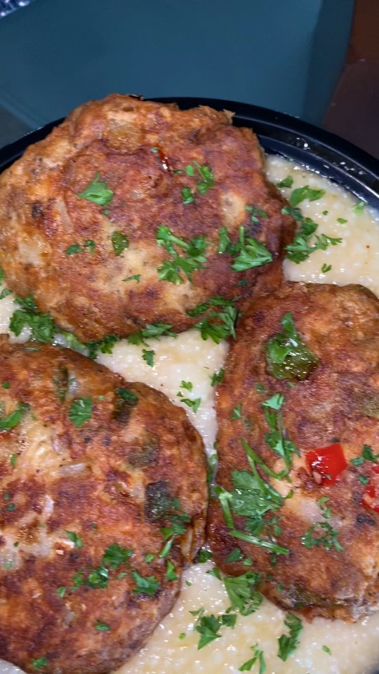 Unlimited π
The best part of being a chef is the challenge of getting new orders that test my skills in the kitchen. Every customer wants something special and Im always ready to find new ways to satisfy their taste buds!
Last week I made a seasoned chicken tofu that was beyond delicious! π€πΌπ
#montgomeryskitchen #tampafoodie #tampaeats #tampachef #tampacatering