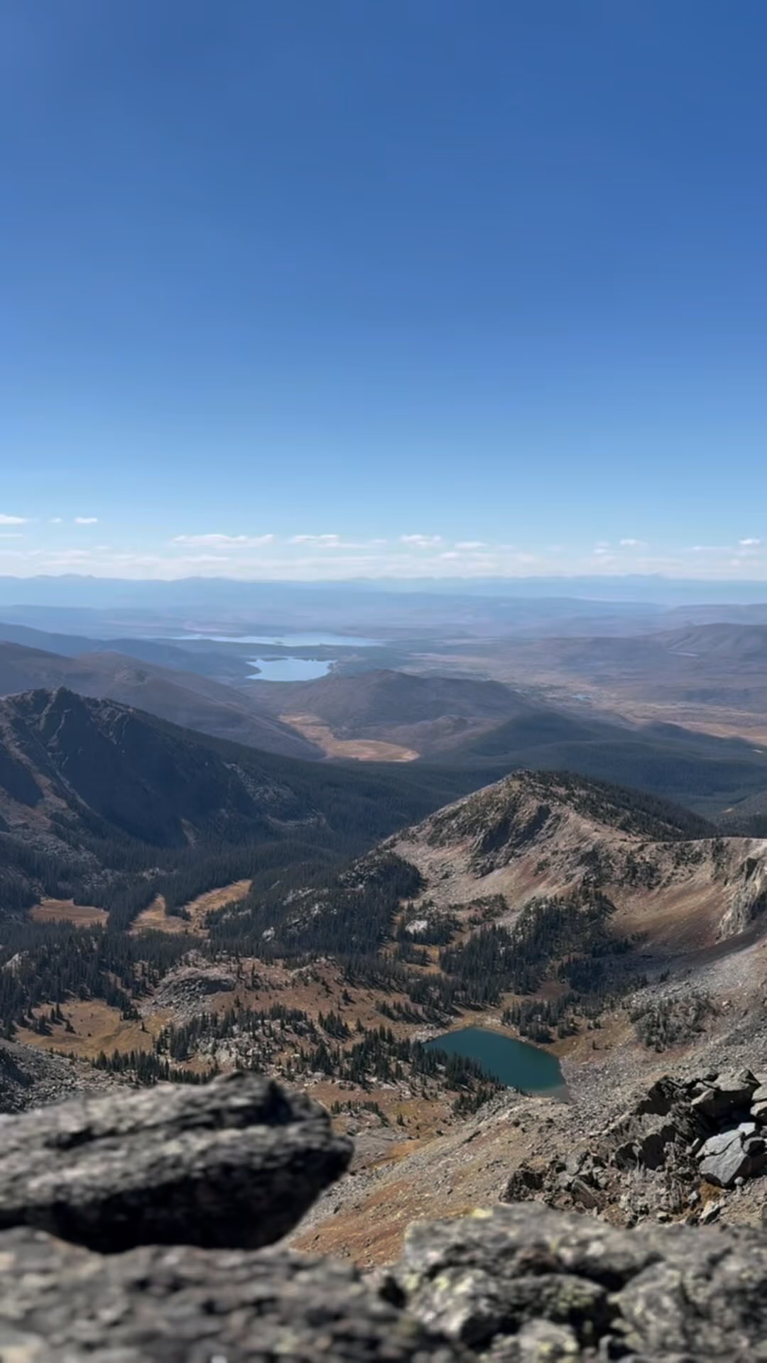 Rocky Mountain National Park was a dream come true- read all about my first big adventure on the blog 🗻💙
https://www.strongwanderlust-1girl1cat08242024-future.com/post/rocky-mountain-national-park
#rockymountains #colorado #nomad #hiking #rmnp #mountains #adventure