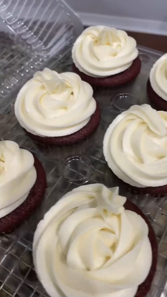 Life Is Sweet! π§π₯§
Just a taste of something sweet is the perfect compliment to a great meal.
#montgomeryskitchen #tampafoodie #tampaeats #tampachef #tampacatering #dessertlovers