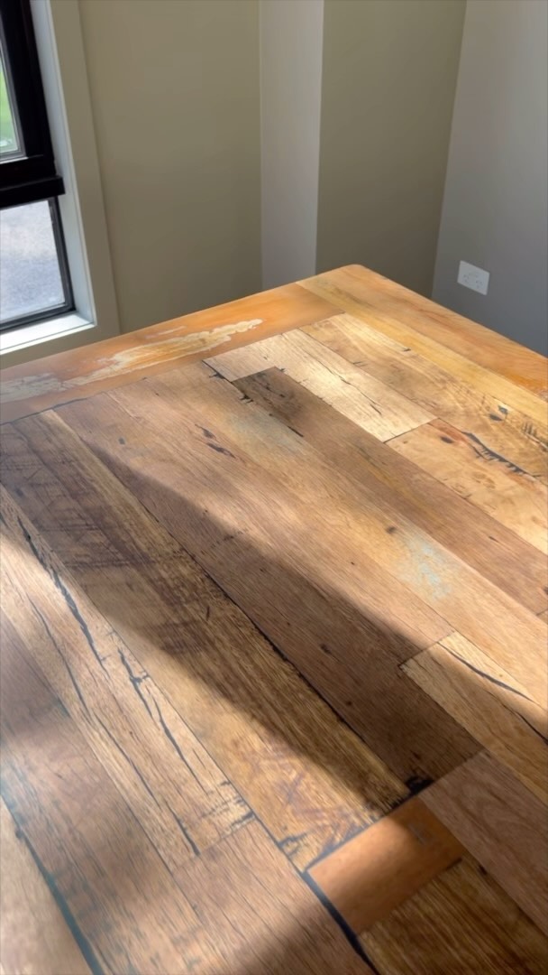 #melbourne #table #campbellfield #timberfeelingfurniture #handmadefurniture #madetoorder #dinningtable #vic #localbusiness #bespoke