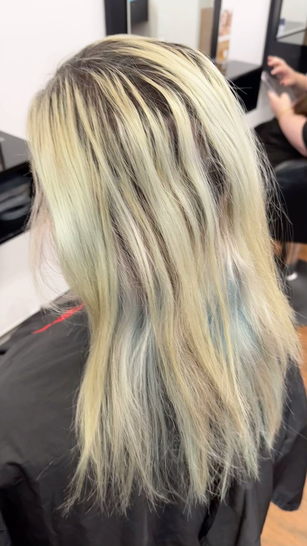 Crushing on this colour by Dion! 😍