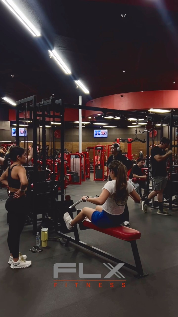 Evenings @flxfitnessclx 💪🏼