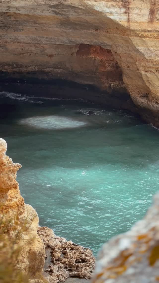 How many days to spend in the Algarve: the perfect itinerary! 🌅
🫶🏽 My perfect 7-Day Itinerary (from me to you!) #linkinbio
🔗https://www.totheseastories.com/post/how-many-days-to-spend-in-the-algarve-the-perfect-itinerary
#algarve #algarveportugal #algarvelovers #algarvecoast #portugal #portugaltravel