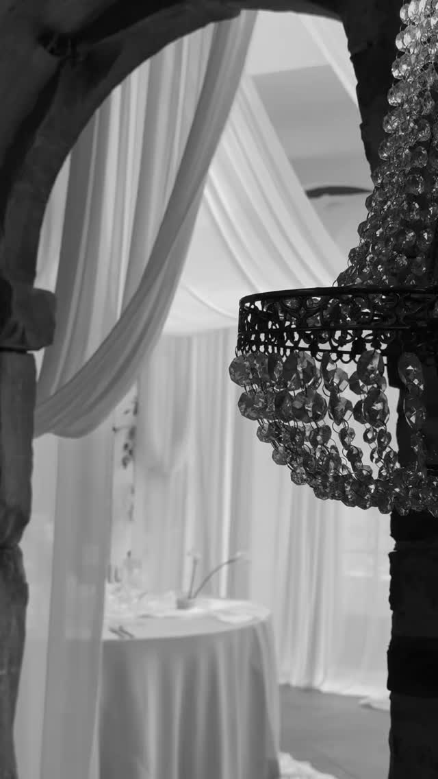 Lucy & Adam at @middletonlodge
Blinded by the caterpillar table styling, elegant draping and the glistening chandelier’s.
A stunning day with the team, more to come on this day 💌
Content & edit - @_therelaxedbride
Wedding planner: @aliciamarieweddings
Wedding venue: @middletonlodge
Wedding coordinator: @rhiannonp9
Photographer: @charlottenelsonphotography
Videographer: @richardsonvideo
Florals, draping & styling: @weddingandeventsfd
Hair: @ellaghair
Makeup: @fayegarnettmakeup
Music & entertainment: @cuemusicentertainment
Cake: @wheretheribbonends
Gelato cart: @wheretheribbonends
Linen: @88eventscompany
Aisle runner: @peartreelanestyling
#middletonlodgewedding #middletonlodge #bridetobe #draping #intimatewedding #weddingcontentcreation #ukweddingcontentcreator