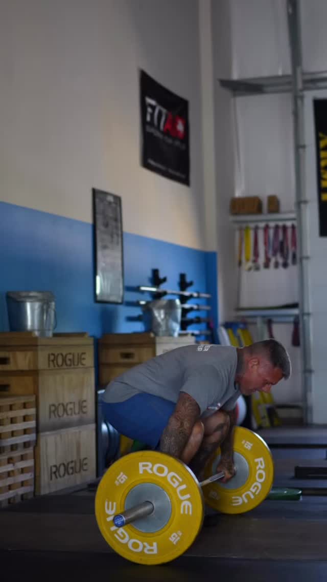 Fun day of training just greasing the groove.
#fitness #strength #50andfit #snatch #snatchcomplex