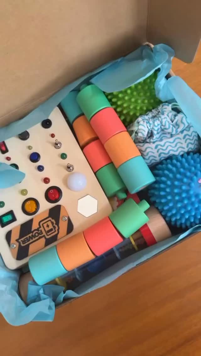 🚀 Just shipped: our Explorer Box for curious little ones aged 12–24 months! 🌟 This customer’s box was packed with playtime magic from top brands like Lovevery, Tiny Land, and Peekaboo Books — designed to spark imagination, support early milestones, and keep exploring safely (and happily!). Ready to rent, play, return, repeat.
#ToyRental #ExplorerBox #MontessoriAtHome #SustainableParenting #Lovevery #TinyLand #PeekabooBooks #12to24months #ToddlerToys #DevelopmentalPlay #LearningThroughPlay #EducationalToys #EcoFriendlyParenting #MontessoriToys #ToddlerFun #ConsciousParenting #BusyToddlers #ToySubscription #MinimalistParenting #ToyRotation #GreenParenting #ParentingHack #RentingToys #ToddlerLife #SmartParenting #ClutterFreeLiving #MontessoriBaby #PlayBasedLearning #ToyBoxDelivery #TryBeforeYouBuy