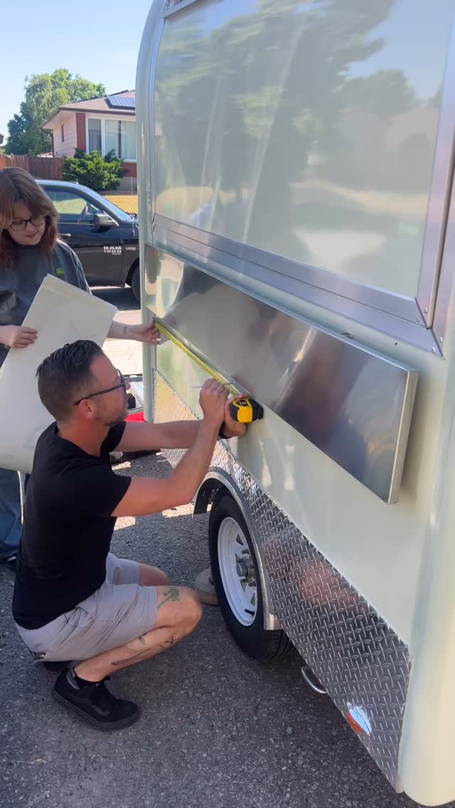 We are busy getting ready for our very first vendor event, @incredibletrenthills in Campbellford this Saturday! Come try all of our small batch frozen custards. P.S Is anyone else in love with our new custom trailer? It was made complete with decals from @fastsignspeterboroughon ❤️