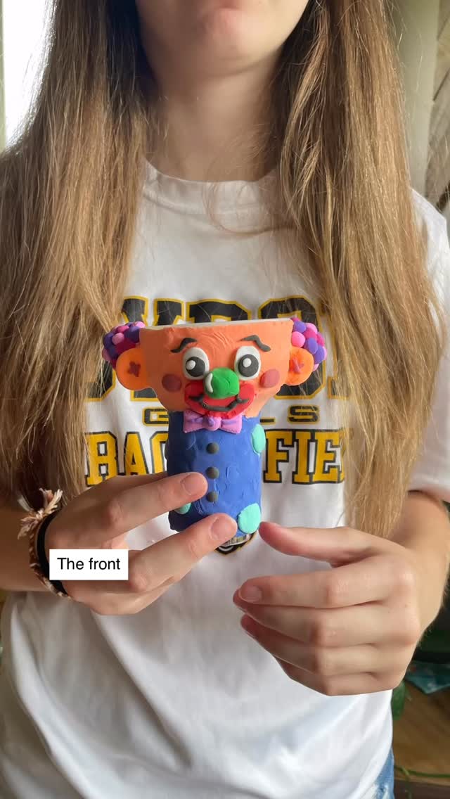 Face Vase is a win for all ages!! Check out our products in our links or on this reel!
#moxieboxart #airdryclay #facevase