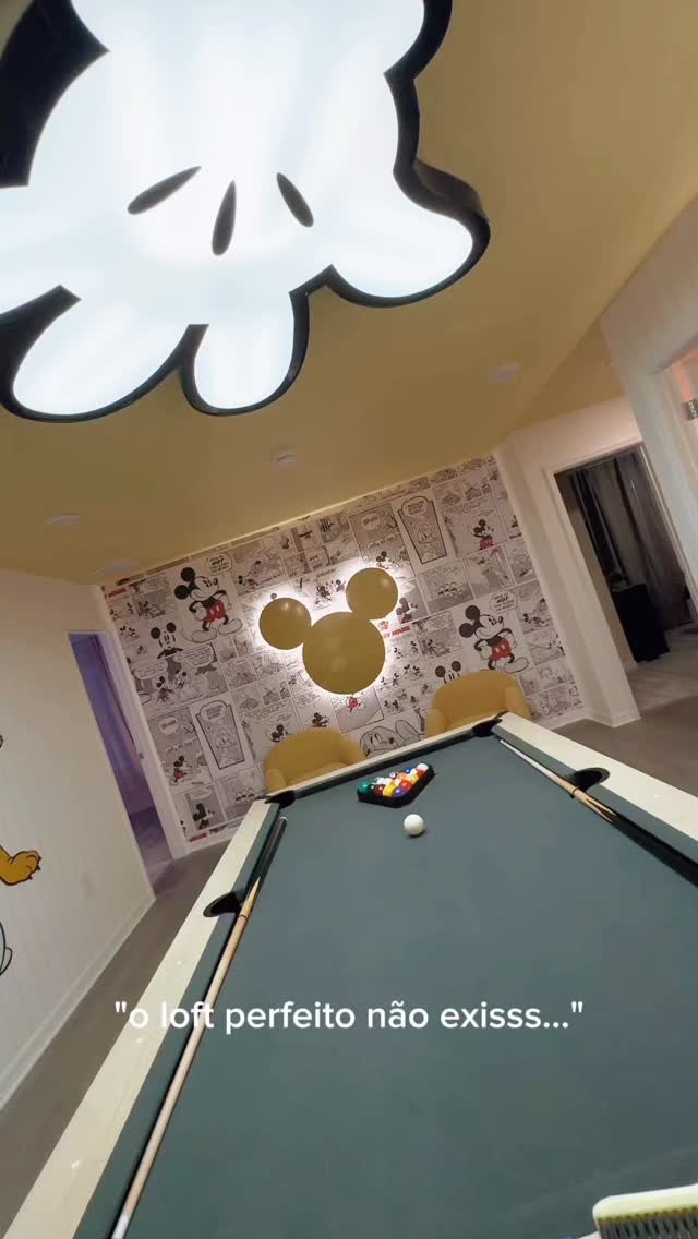 Até você ver esse do Mickey! Um charme cheio de magia, conforto e diversão pra todas as idades! 🐭❤️
#LoftDisney #MickeyLovers #DTBDecor