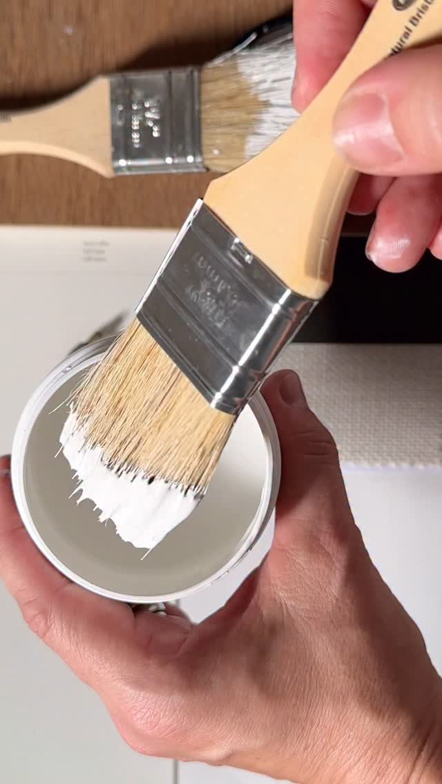 A versatile cream paint color.
 
Why is @benjaminmoore #Swiss Coffee a designer favorite? It’s creamy without looking too yellow, has a gray hint of gray for softness and a slight flash of green.  It’s a versatile neutral that’s the perfect background for furniture, art, fabrics or accessories.
Swiss Coffee pairs beautifully with oak, maple or walnut, warm metals like bronze, brass and antique gold , and almost any accent color.  It’s light enough to cheer up a small room and gives large spaces a warm glow.
How would I style Benjamin Moore Swiss Coffee?
Comment SWISS and I will DM you a link to my free decor board featuring curated furniture and decor from a few of my favorite brands.
#interiordesign #paintcolorconsultant #benjaminmoore #paintcolors #paintcolor #paintcolorinspiration #homedecor #interiorpaint #designinspiration #homestyle