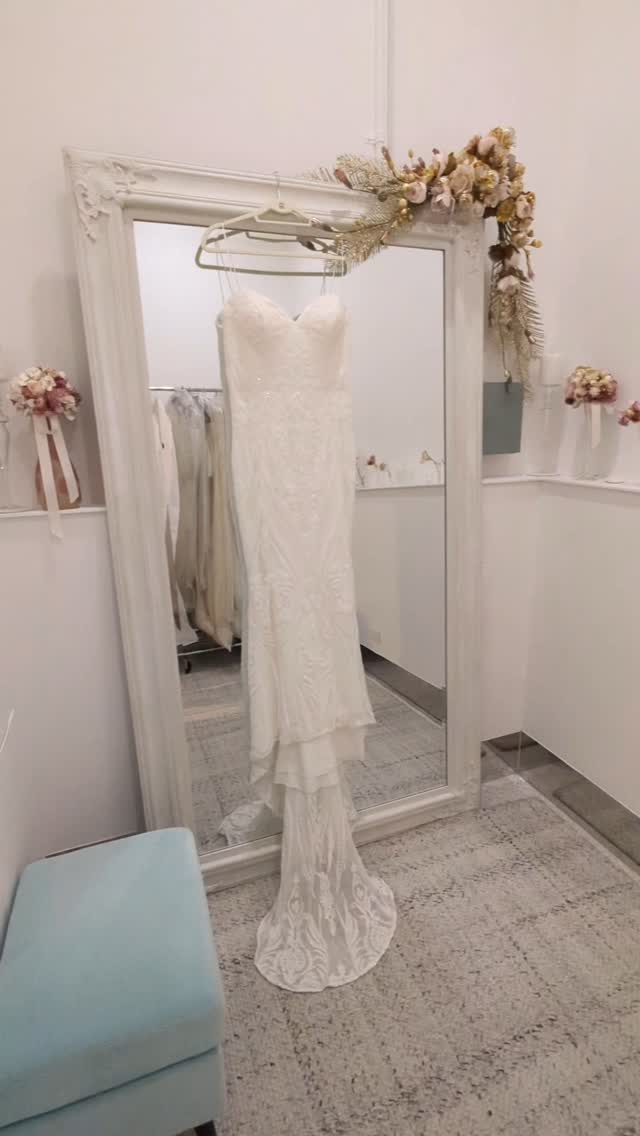 ✨ Tailored to perfection ✨
Whether it’s a brand-new gown or a treasured find, we offer expert bridal alterations to ensure every dress fits like a dream. This beauty came in for a few personalised adjustments — because your gown should feel as good as it looks 🤍🪡
#BridalAlterations #MelbourneBridal #TailoredForYou #WeddingDressFit #MadeToFit #LoveMeTwice #CustomBridalLook #WeddingDayStyle #AlterationsSpecialist #SustainableStyle #BridalTailor