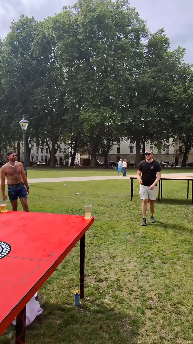 Been looking for this clip for a minute!! ๐คฏ
Insanely rapid catch from the Bristol event, back here in a few weekends time for our second to last event of the year ๐ฅ
#dyeislife #beerdie #dye #sports #drinking #games #university #students #socials #unisocials #drinkinggames #freshers #beerpong #beer #events #stag-do #summer #outdoorgames