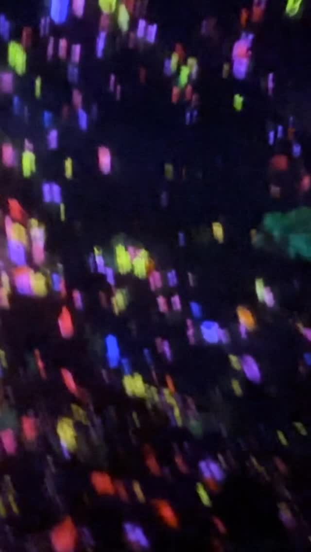 Mind Blowing Experience in #japan TeamLABS Planets will change how you view Digital Art.
With the new Kyoto location opening sooner thought it appropriate to share this amazing 🤯 experience so you have an idea of what to expect at this new exhibit.
📍TeamLABS Planets Koto City, Japan
#japantravel #japan #tokyo #teamlabstokyo #teamlabs #teamlabplanets #artmuseum #modernart #modernartgallery #traveltrend #travel #japanvlog #japanblog #digitalart #thingstodoinjapan #thingstodointokyo #thetabinistas