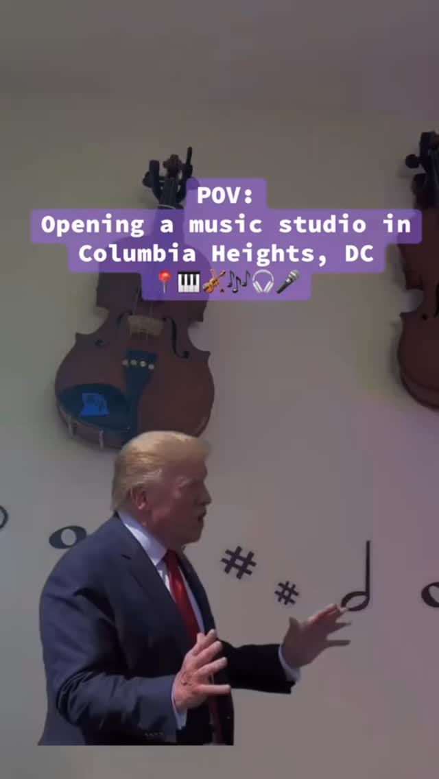 It’s me!! I’m the chosen one! And I’m loving it! 😃😃😃
#washingtondc #pianolessons #violinlessons #livvnlearnmusicstudio #dcmusicscene #violin #piano #musiclessons #columbiaheightsdc #viola #cello